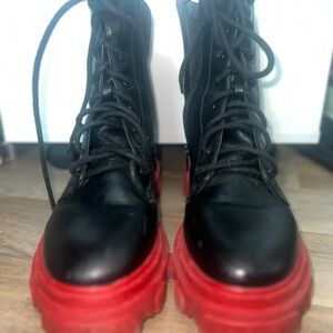 Forever 21 Black and Red Women's Boots
